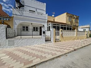 Bungalow en SAN FULGENCIO en URBANIZACION MARINA-JOSEFINA