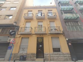 Edificio en Alicante en COLÓN 12